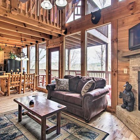 Sevierville Sanctuary Hot Tub, Pool Table And Deck! Exterior foto